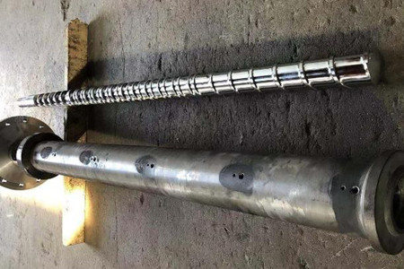 注塑機機筒螺桿使用時需要注意哪些事項？